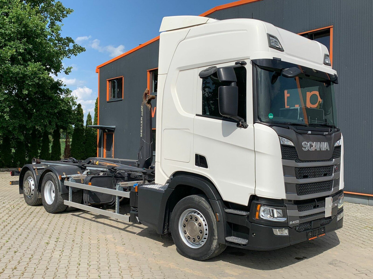 Scania R450 6x2 Abrollkipper MEILLER*Lenkachse Retarder - Hook-lift sunkvežimis: foto 1 Scania R450 6x2 Abrollkipper MEILLER*Lenkachse Retarder - Hook-lift sunkvežimis: foto 1