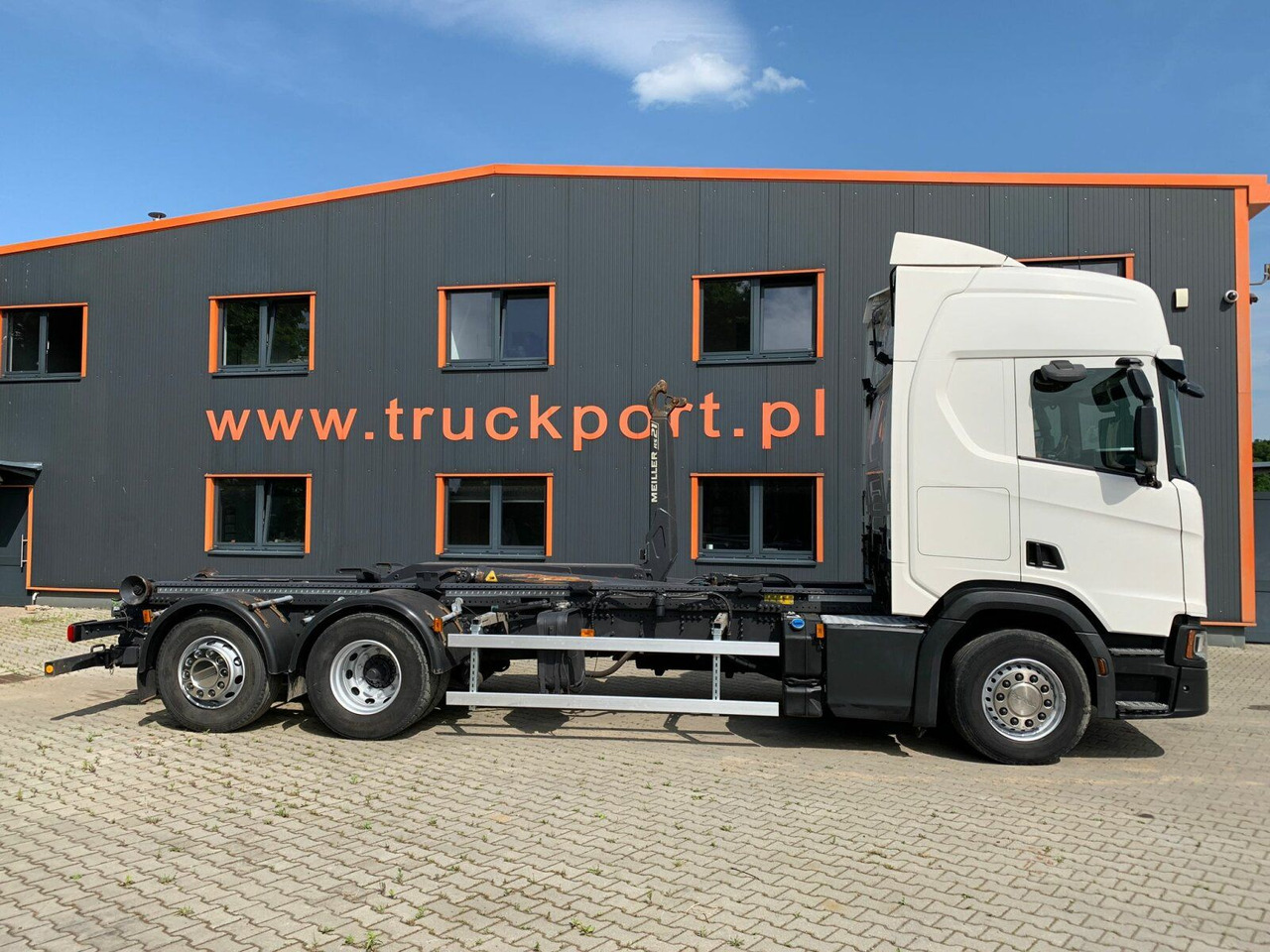 Scania R450 6x2 Abrollkipper MEILLER*Lenkachse Retarder - Hook-lift sunkvežimis: foto 4 Scania R450 6x2 Abrollkipper MEILLER*Lenkachse Retarder - Hook-lift sunkvežimis: foto 4