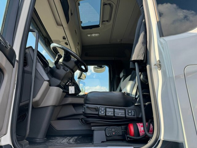 Sunkvežimis su kranu, Platforminis/ Bortinis sunkvežimis Scania R540 8x2/4 Pritsche mit Kran FASSI F365: foto 14