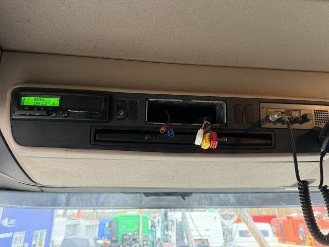 Scania R560 6x4 Holztransport Kran LOGLIFT HIAB 140S79R - Miškovežis, Sunkvežimis su kranu: foto 5 Scania R560 6x4 Holztransport Kran LOGLIFT HIAB 140S79R - Miškovežis, Sunkvežimis su kranu: foto 5