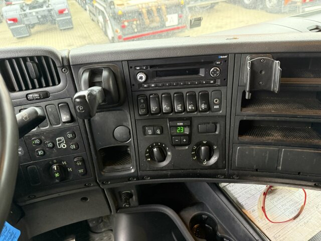 Scania R560 6x4 Holztransport Kran LOGLIFT HIAB 140S79R - Miškovežis, Sunkvežimis su kranu: foto 4 Scania R560 6x4 Holztransport Kran LOGLIFT HIAB 140S79R - Miškovežis, Sunkvežimis su kranu: foto 4