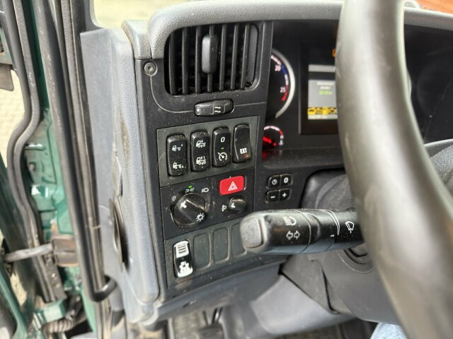 Scania R560 6x4 Holztransport Kran LOGLIFT HIAB 140S79R - Miškovežis, Sunkvežimis su kranu: foto 3 Scania R560 6x4 Holztransport Kran LOGLIFT HIAB 140S79R - Miškovežis, Sunkvežimis su kranu: foto 3