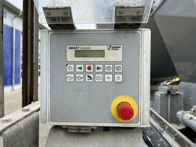 Schwing Stetter Betonmischer Auflieger 10 m³ - Betonvežio puspriekabė: foto 5 Schwing Stetter Betonmischer Auflieger 10 m³ - Betonvežio puspriekabė: foto 5