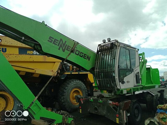 Sennebogen 818-E Umschlagbagger - 83 Ton - mit Greifer - Ratinis ekskavatorius: foto 1 Sennebogen 818-E Umschlagbagger - 83 Ton - mit Greifer - Ratinis ekskavatorius: foto 1