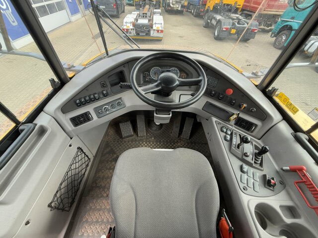 Statybinė technika Volvo A25G Dumper 9.570 h Baujahr 2021: foto 6