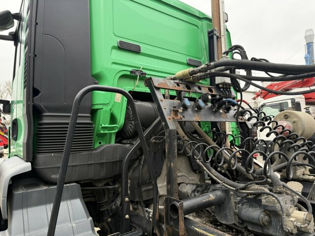 MAN TGS 18.440 4x4H Eur 5 Sattelzugmaschine - Vilkikas: foto 3 MAN TGS 18.440 4x4H Eur 5 Sattelzugmaschine - Vilkikas: foto 3