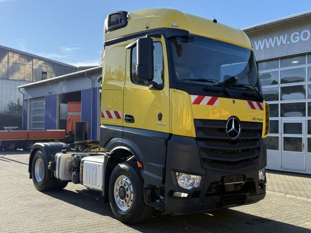 Mercedes-Benz ACTROS 1846 4x4 HAD Eur 6 Kipphydraulik Retarder - Vilkikas: foto 1 Mercedes-Benz ACTROS 1846 4x4 HAD Eur 6 Kipphydraulik Retarder - Vilkikas: foto 1