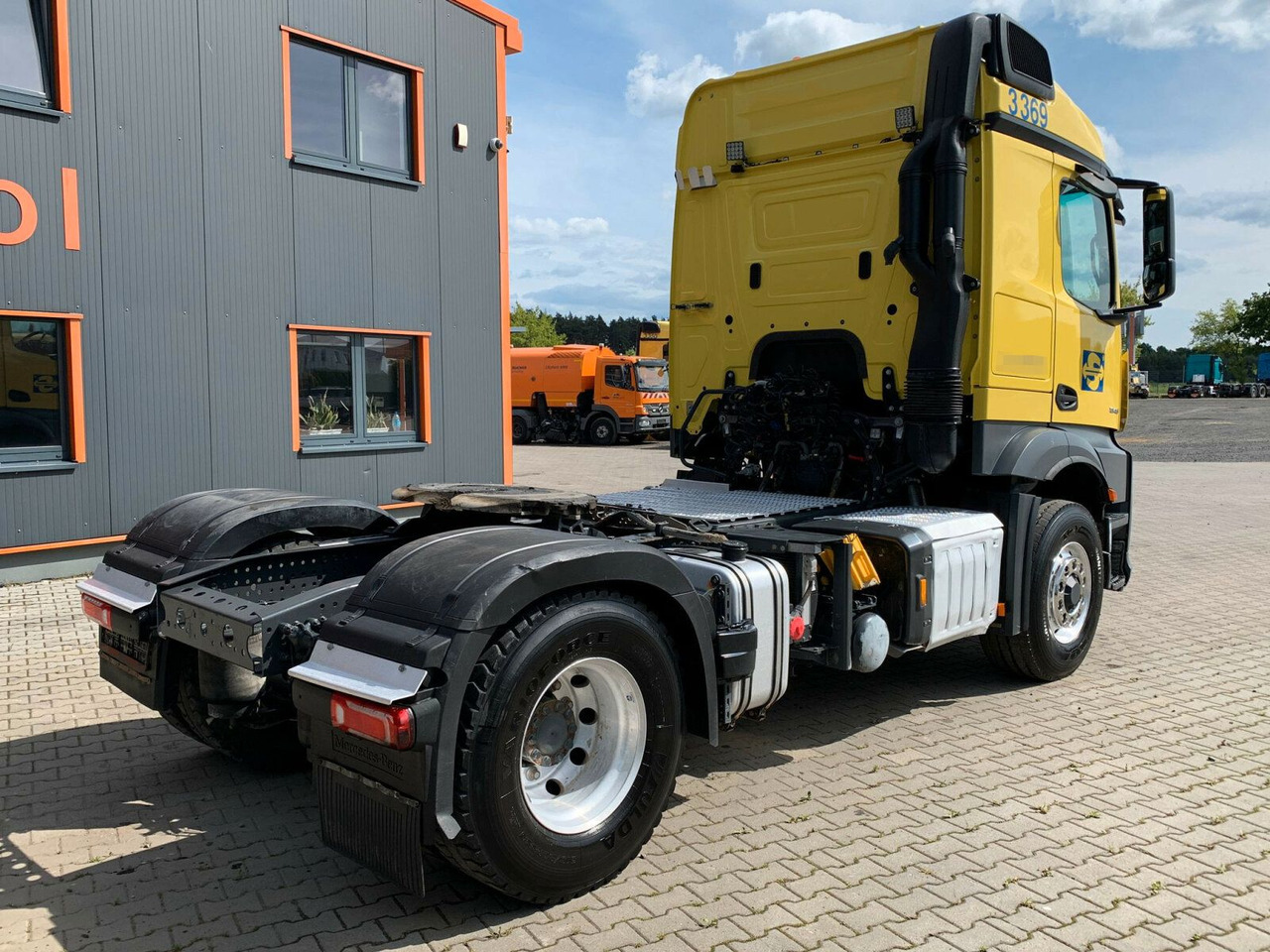 Mercedes-Benz AROCS 1846 4x4 HAD Euro 6 Kipphydraulik - Vilkikas: foto 3 Mercedes-Benz AROCS 1846 4x4 HAD Euro 6 Kipphydraulik - Vilkikas: foto 3