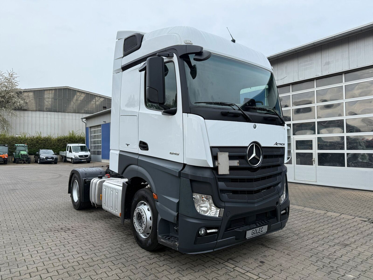 Mercedes-Benz MB Actros 1845 LS Sattelzugmaschine 4x2 - Vilkikas: foto 1 Mercedes-Benz MB Actros 1845 LS Sattelzugmaschine 4x2 - Vilkikas: foto 1