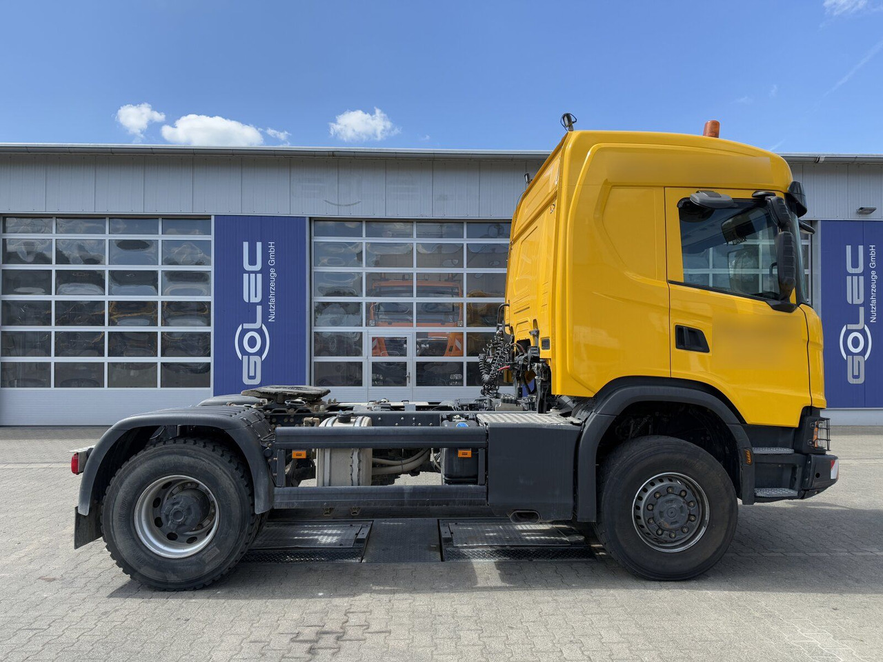Scania G450 XT 4x4 Euro 6 SZM Kipphydraulik Blatt/ Luft - Vilkikas: foto 2 Scania G450 XT 4x4 Euro 6 SZM Kipphydraulik Blatt/ Luft - Vilkikas: foto 2