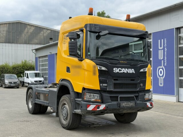 Scania G450 XT 4x4 Euro 6 SZM Kipphydraulik Blatt/ Luft - Vilkikas: foto 1 Scania G450 XT 4x4 Euro 6 SZM Kipphydraulik Blatt/ Luft - Vilkikas: foto 1