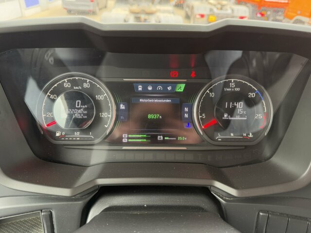 Scania G450 XT 4x4 Euro 6 SZM Kipphydraulik Blatt/ Luft - Vilkikas: foto 2 Scania G450 XT 4x4 Euro 6 SZM Kipphydraulik Blatt/ Luft - Vilkikas: foto 2