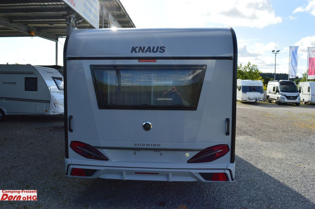 Knaus Südwind 540 UE 60 YEARS Elektrische Fußbodenerwä - Prikabinamas namelis: foto 4 Knaus Südwind 540 UE 60 YEARS Elektrische Fußbodenerwä - Prikabinamas namelis: foto 4