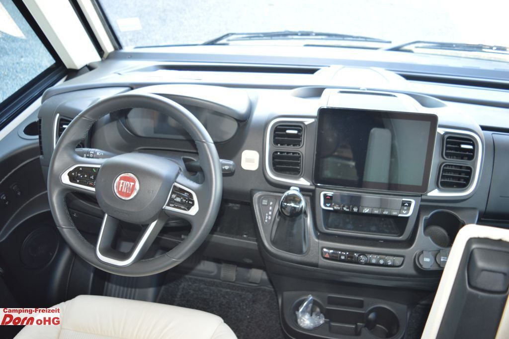 Integruotas kemperis Knaus Sun I 700 LEG Automatik/180 PS: foto 25