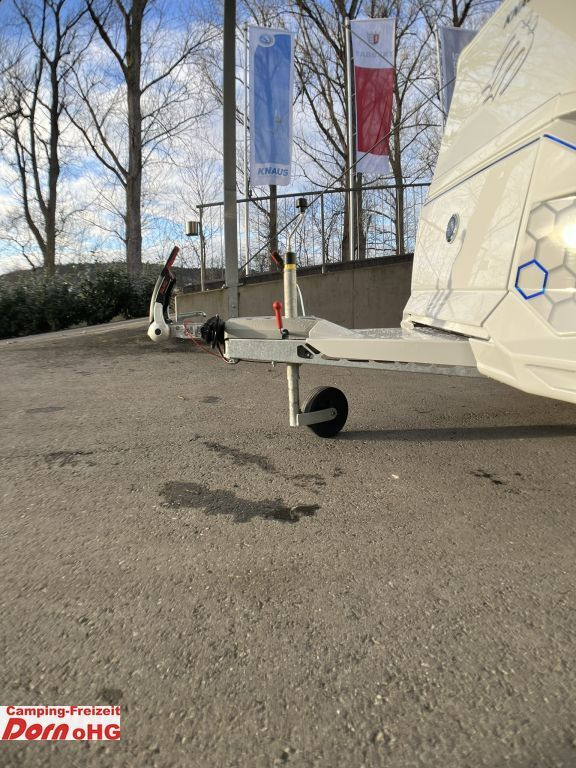 Knaus Yaseo 340 PX 5 Pakete Knaus Yaseo 340 PX 5 Pakete - Prikabinamas namelis: foto 3 Knaus Yaseo 340 PX 5 Pakete Knaus Yaseo 340 PX 5 Pakete - Prikabinamas namelis: foto 3
