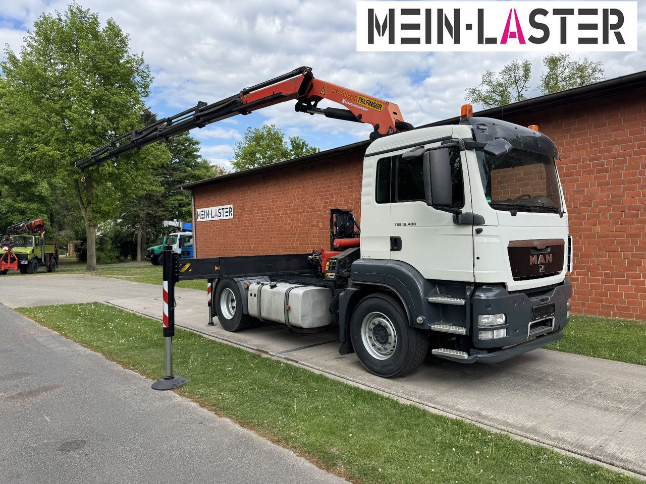 MAN TGS 18.400 PK 22002-E Kran 20 m- 5/6 Steuerk.-FB - Vilkikas: foto 2 MAN TGS 18.400 PK 22002-E Kran 20 m- 5/6 Steuerk.-FB - Vilkikas: foto 2