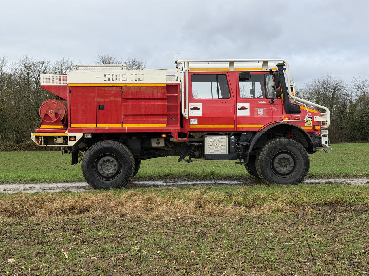 DE POMPIER MERCEDES-BENZ U5000 4X4 UNIMOG - Sunkvežimis: foto 2 DE POMPIER MERCEDES-BENZ U5000 4X4 UNIMOG - Sunkvežimis: foto 2