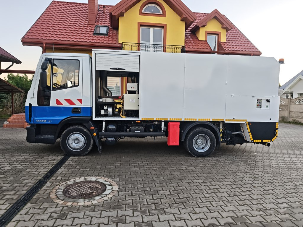 IVECO Eurocargo + IRIDE BIN WASHER CLEANER RHodέla Containerreiniger - Šiukšliavežis: foto 5 IVECO Eurocargo + IRIDE BIN WASHER CLEANER RHodέla Containerreiniger - Šiukšliavežis: foto 5