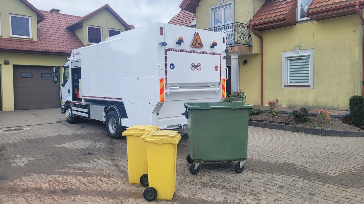Renault Midlum CONTAINER WEASHER LAVACASSONETTI MYJKA - Šiukšliavežis: foto 3 Renault Midlum CONTAINER WEASHER LAVACASSONETTI MYJKA - Šiukšliavežis: foto 3