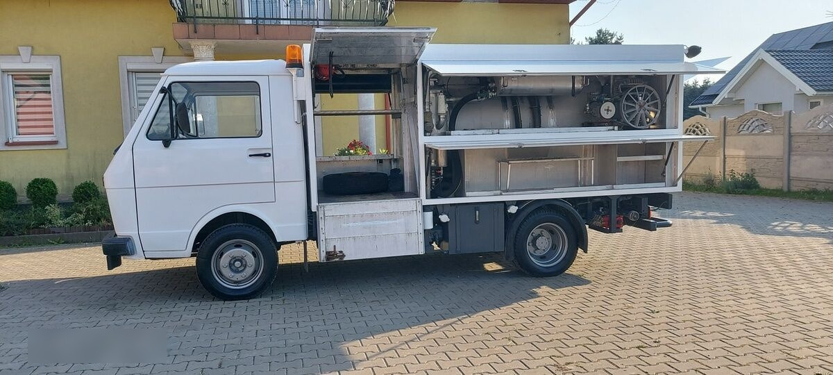 Volkswagen LT55 COMBI HYDRO OIL ADR INOX - Asenizatorius: foto 3 Volkswagen LT55 COMBI HYDRO OIL ADR INOX - Asenizatorius: foto 3