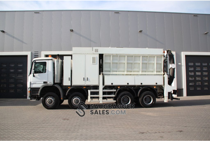 Mercedes-Benz Actros 4141 RSP 2014 Saugbagger 8x8 - Asenizatorius: foto 2 Mercedes-Benz Actros 4141 RSP 2014 Saugbagger 8x8 - Asenizatorius: foto 2