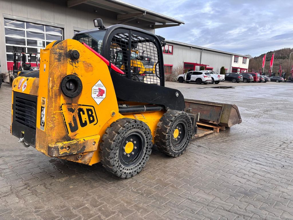 JCB 170 - Ratinis krautuvas: foto 4 JCB 170 - Ratinis krautuvas: foto 4