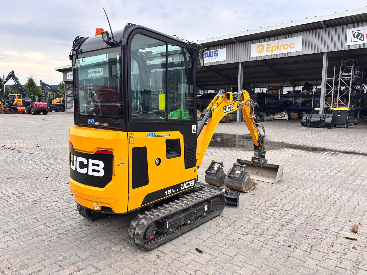 JCB 19C-1 - Mini ekskavatorius: foto 3 JCB 19C-1 - Mini ekskavatorius: foto 3