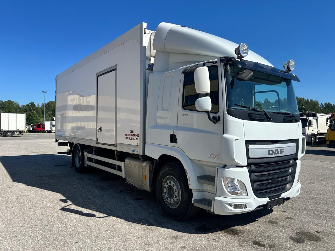 DAF CF330 - Refrižeratorius sunkvežimis: foto 1 DAF CF330 - Refrižeratorius sunkvežimis: foto 1