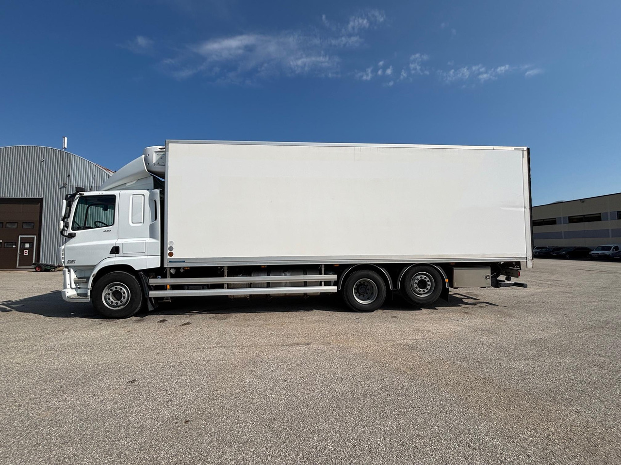 DAF CF440 - Refrižeratorius sunkvežimis: foto 4 DAF CF440 - Refrižeratorius sunkvežimis: foto 4