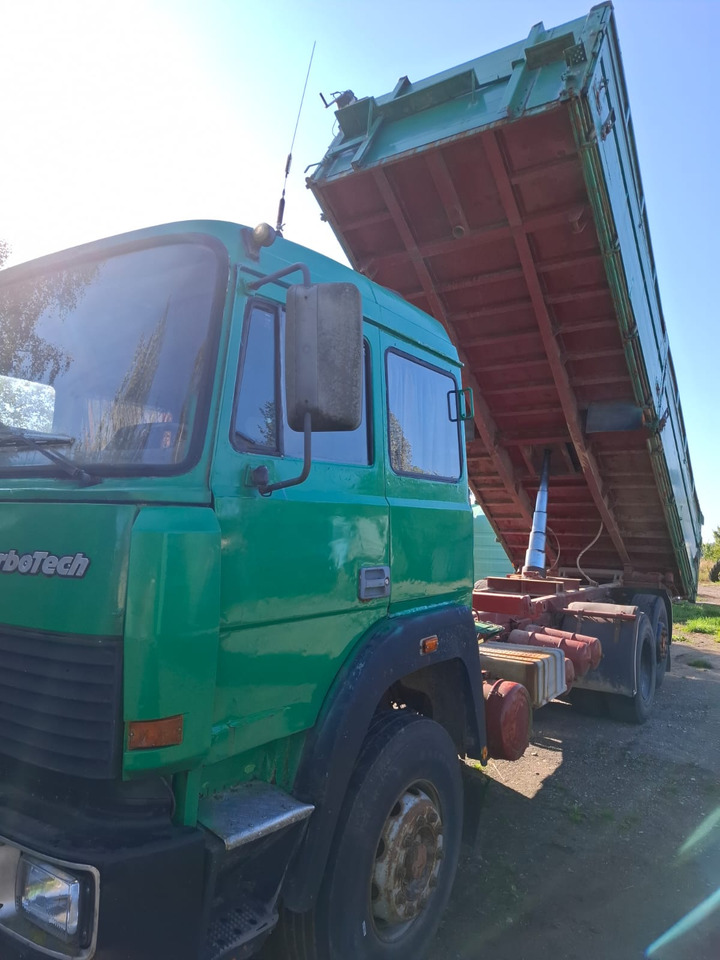 IVECO Turbostar - Savivartis sunkvežimis: foto 3 IVECO Turbostar - Savivartis sunkvežimis: foto 3