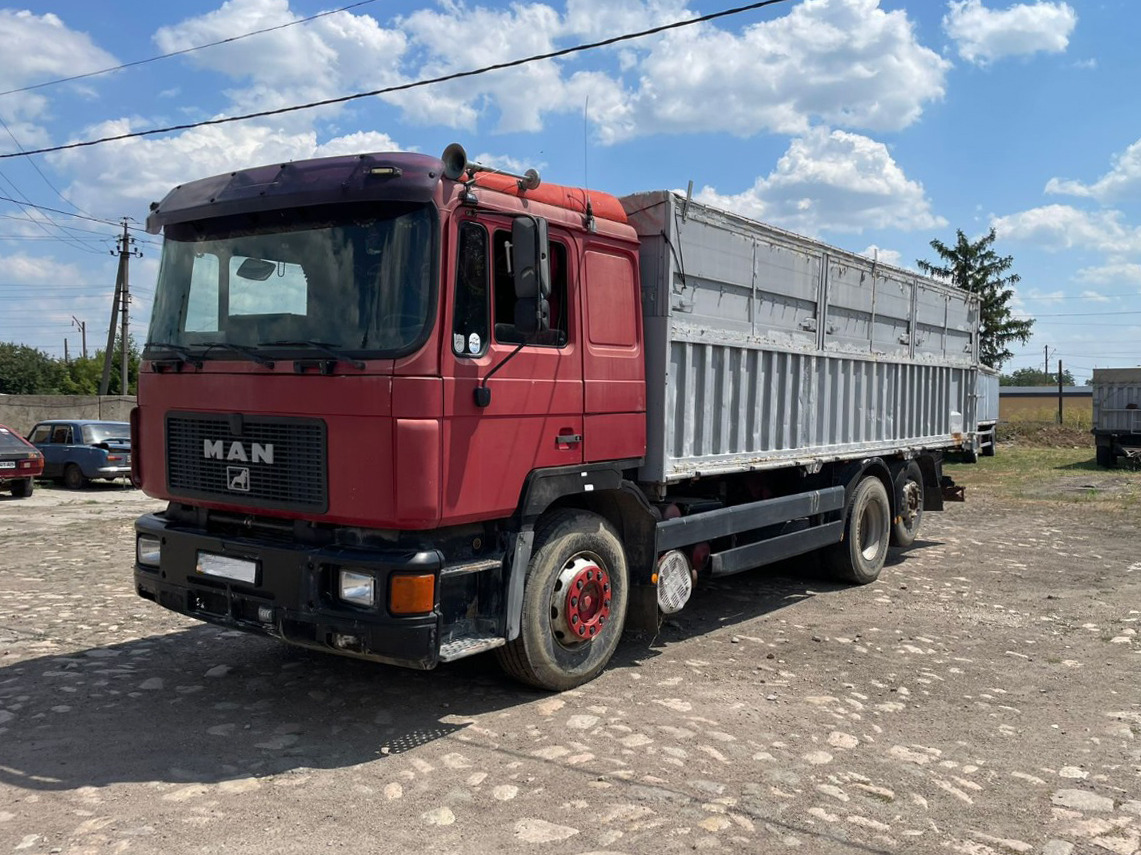 MAN 25.422 - Platforminis/ Bortinis sunkvežimis: foto 2 MAN 25.422 - Platforminis/ Bortinis sunkvežimis: foto 2