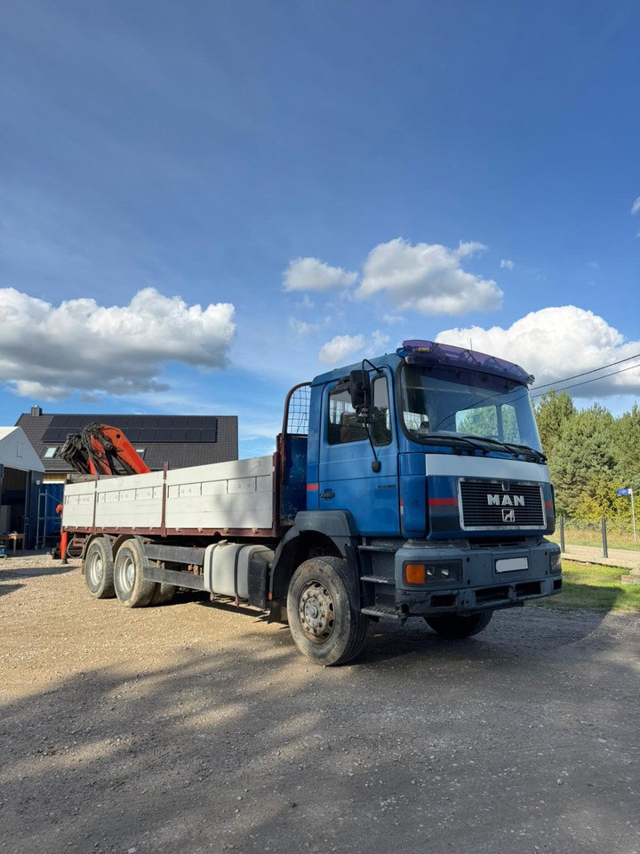 MAN 26.403 6x4 - Platforminis/ Bortinis sunkvežimis, Sunkvežimis su kranu: foto 1 MAN 26.403 6x4 - Platforminis/ Bortinis sunkvežimis, Sunkvežimis su kranu: foto 1