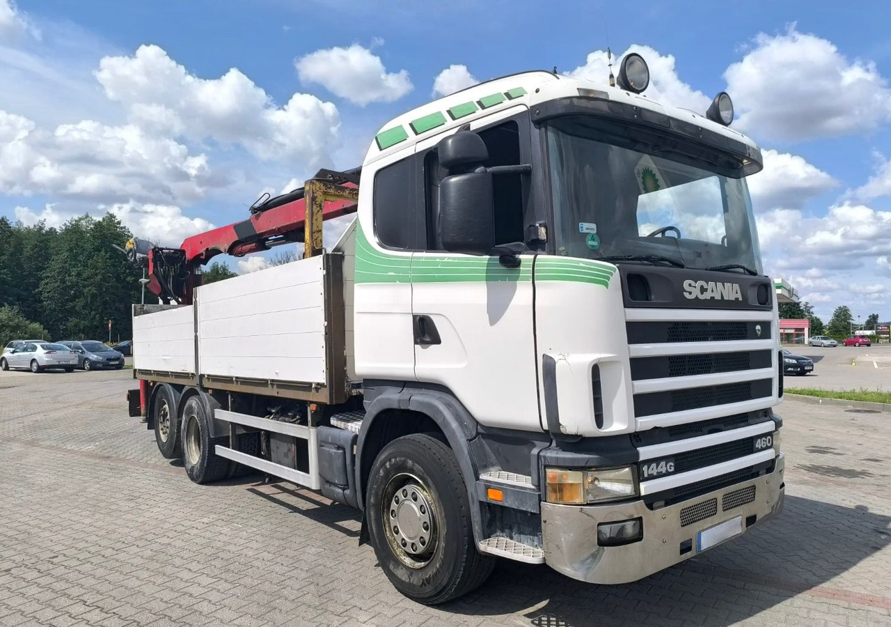 SCANIA 144.460 - Platforminis/ Bortinis sunkvežimis, Sunkvežimis su kranu: foto 1 SCANIA 144.460 - Platforminis/ Bortinis sunkvežimis, Sunkvežimis su kranu: foto 1