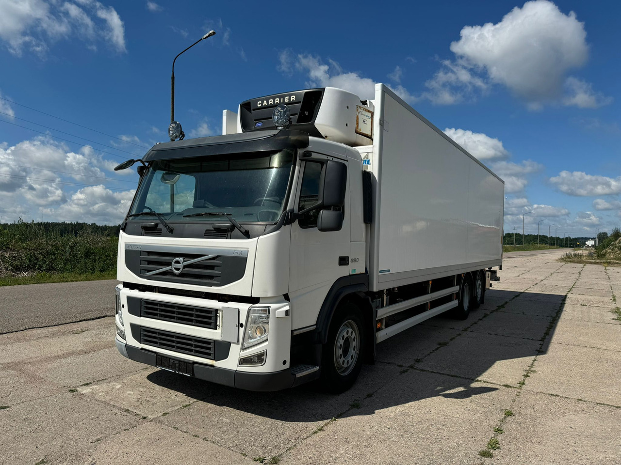 VOLVO FM330 - Refrižeratorius sunkvežimis: foto 2 VOLVO FM330 - Refrižeratorius sunkvežimis: foto 2