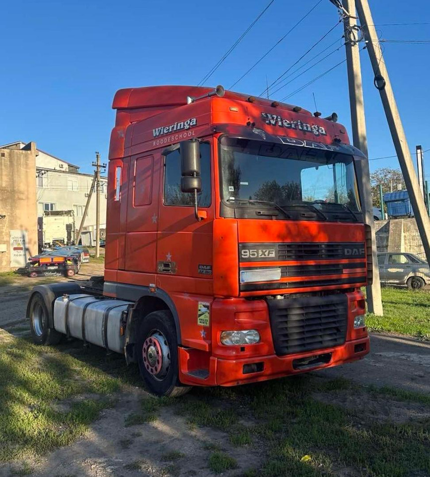 DAF XF 95.380 - Vilkikas: foto 1 DAF XF 95.380 - Vilkikas: foto 1