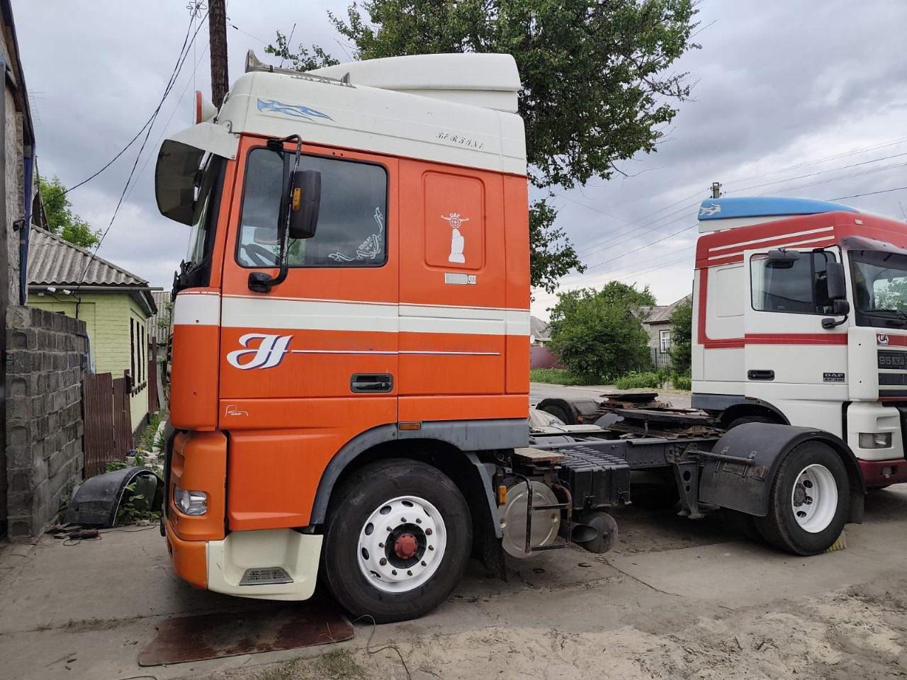 DAF XF 95.430 - Vilkikas: foto 2 DAF XF 95.430 - Vilkikas: foto 2