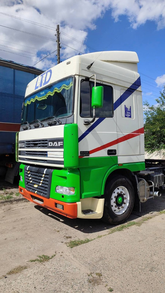 DAF XF95.430 - Vilkikas: foto 1 DAF XF95.430 - Vilkikas: foto 1