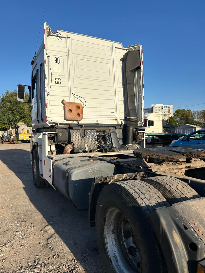RENAULT Magnum 390 - Vilkikas: foto 5 RENAULT Magnum 390 - Vilkikas: foto 5