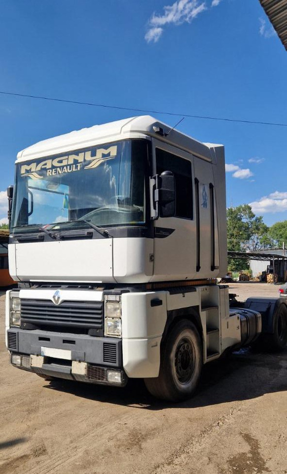 RENAULT Magnum 400 - Vilkikas: foto 2 RENAULT Magnum 400 - Vilkikas: foto 2
