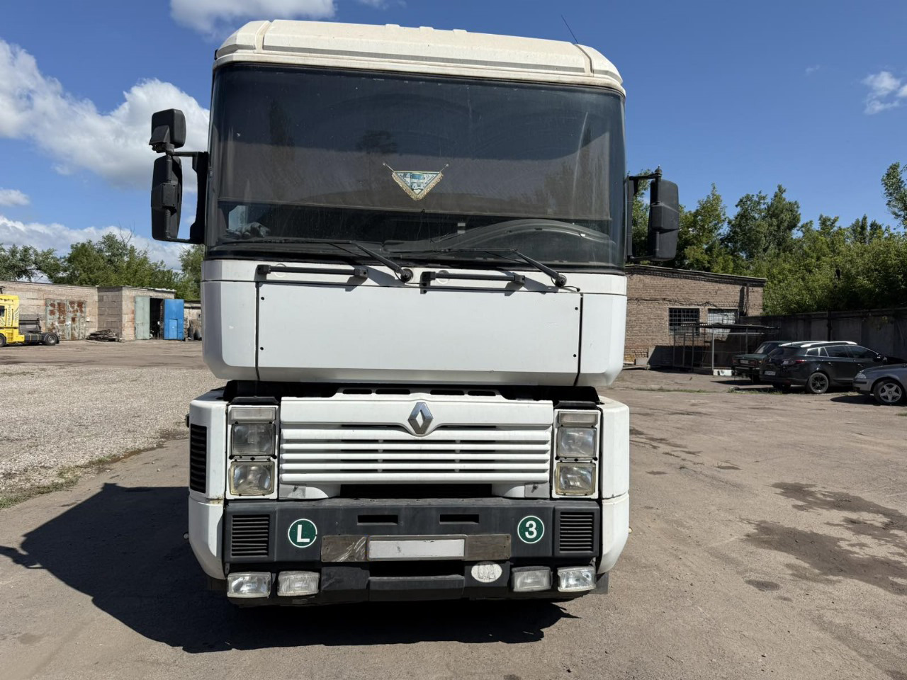 Vilkikas RENAULT Magnum 440: foto 1