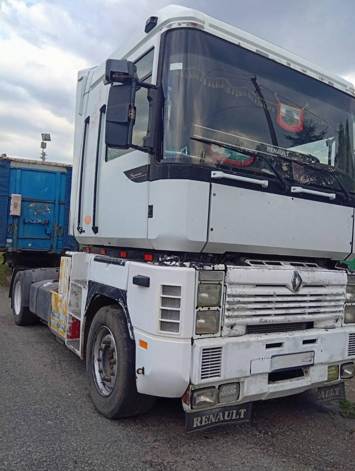 RENAULT Magnum 440 - Vilkikas: foto 2 RENAULT Magnum 440 - Vilkikas: foto 2