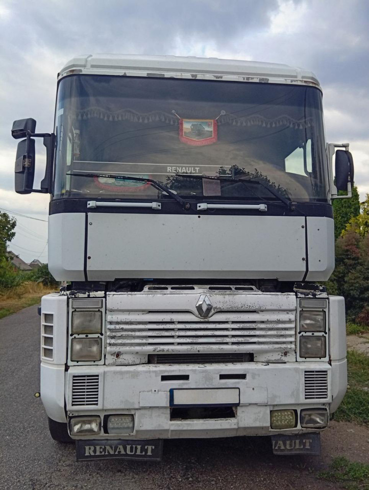RENAULT Magnum 440 - Vilkikas: foto 2 RENAULT Magnum 440 - Vilkikas: foto 2