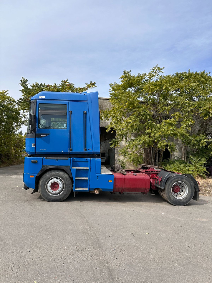 RENAULT Magnum 470 | ID1613S - Vilkikas: foto 4 RENAULT Magnum 470 | ID1613S - Vilkikas: foto 4