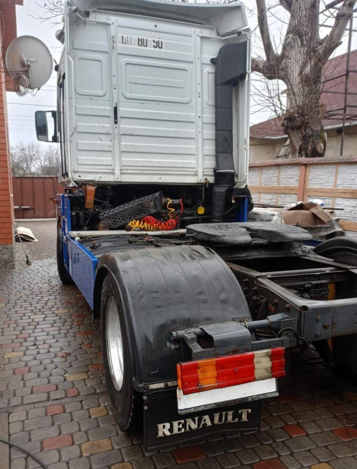 RENAULT Magnum 480 ID1717S - Vilkikas: foto 3 RENAULT Magnum 480 ID1717S - Vilkikas: foto 3