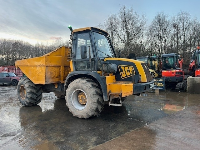 JCB 714 - Šarnyrinis savivartis: foto 1 JCB 714 - Šarnyrinis savivartis: foto 1