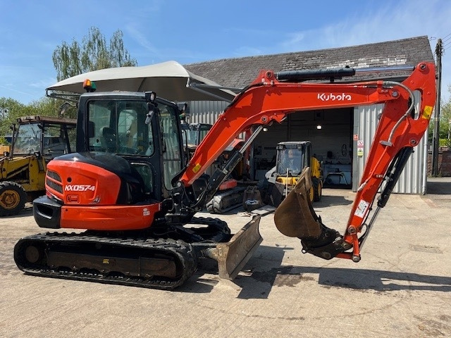 Kubota KX 057-4 - Mini ekskavatorius: foto 1 Kubota KX 057-4 - Mini ekskavatorius: foto 1