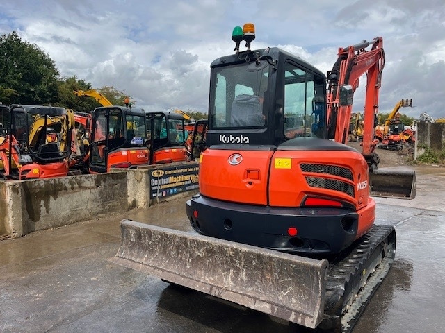 Kubota KX 057-4 - Mini ekskavatorius: foto 4 Kubota KX 057-4 - Mini ekskavatorius: foto 4