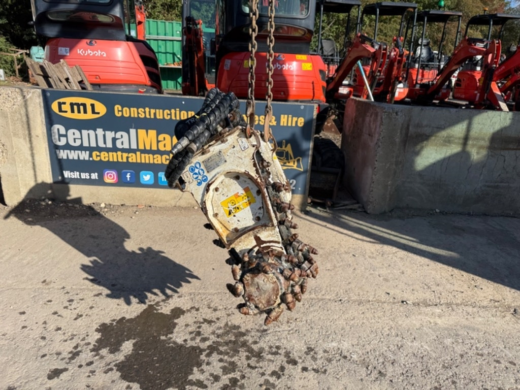 Simex TF100 - Grioviakasė: foto 3 Simex TF100 - Grioviakasė: foto 3