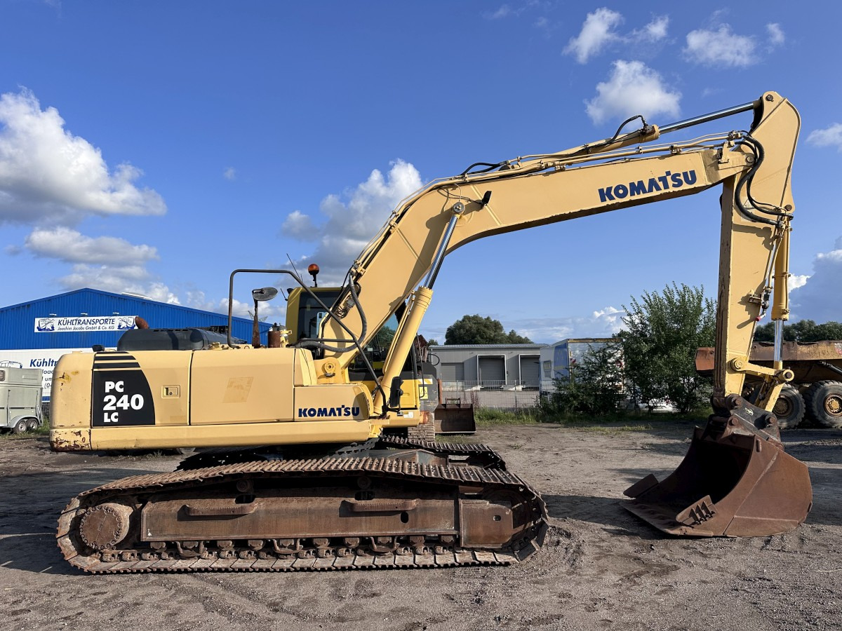 KOMATSU PC 240 LC-8 Hammerlines Klima Top Zustand ! ! ! - Vikšrinis ekskavatorius: foto 2 KOMATSU PC 240 LC-8 Hammerlines Klima Top Zustand ! ! ! - Vikšrinis ekskavatorius: foto 2