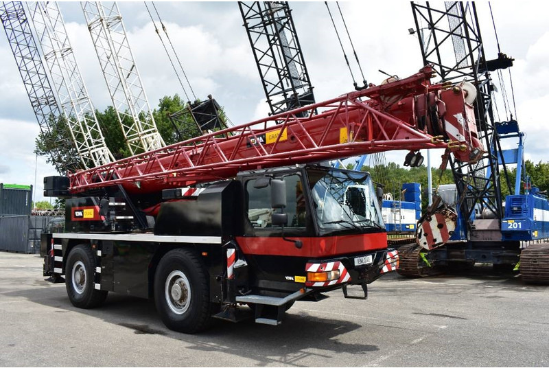 Liebherr LTM 1030-2 - Visureigis kranas: foto 4 Liebherr LTM 1030-2 - Visureigis kranas: foto 4